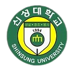 新星大学队徽